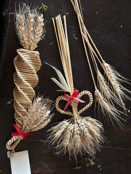 November 2: Corn Dolly & Straw Plaiting with Elizabeth Woodroofe