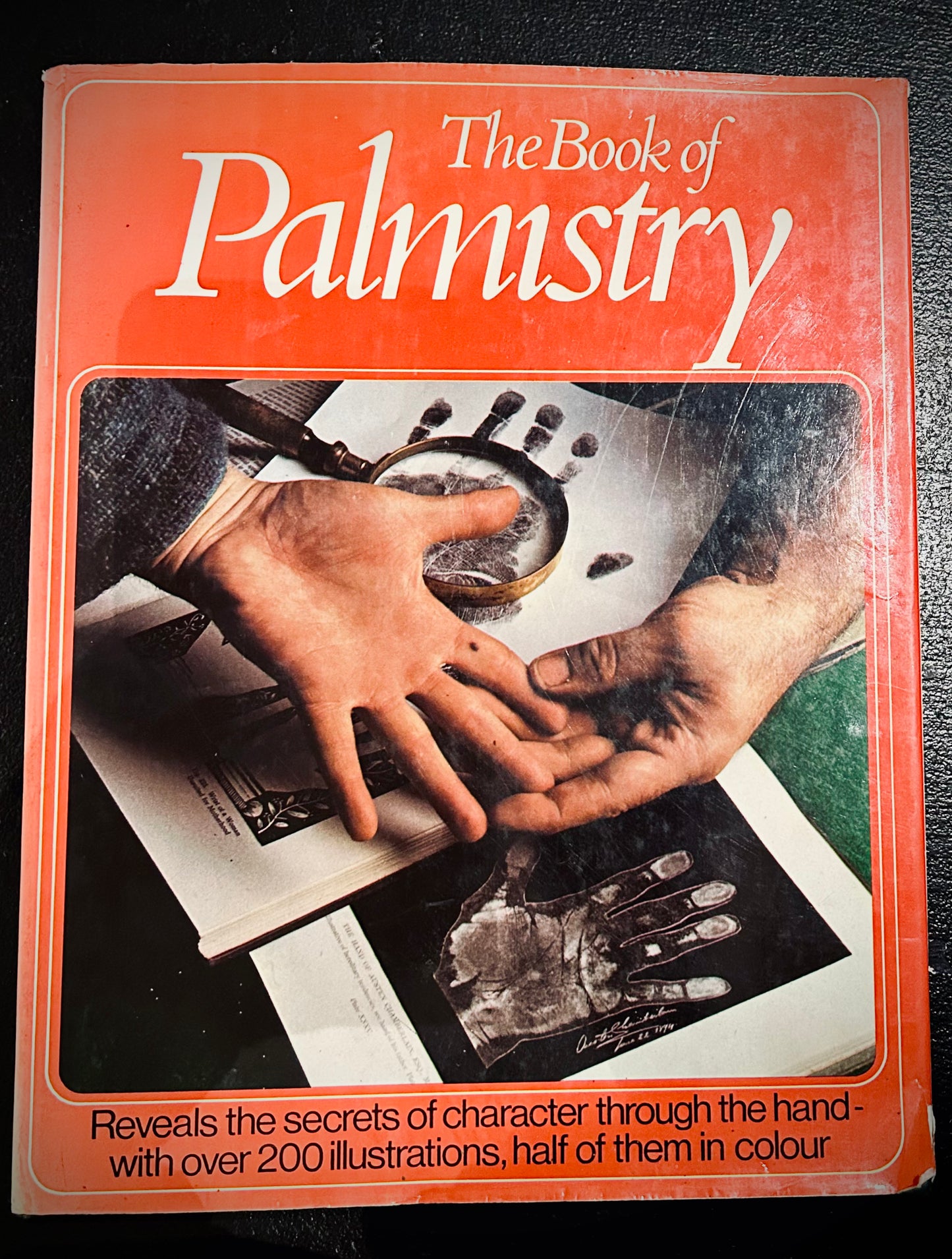 The Book of Palmistry - Paul Hamlyn (SECOND HAND)