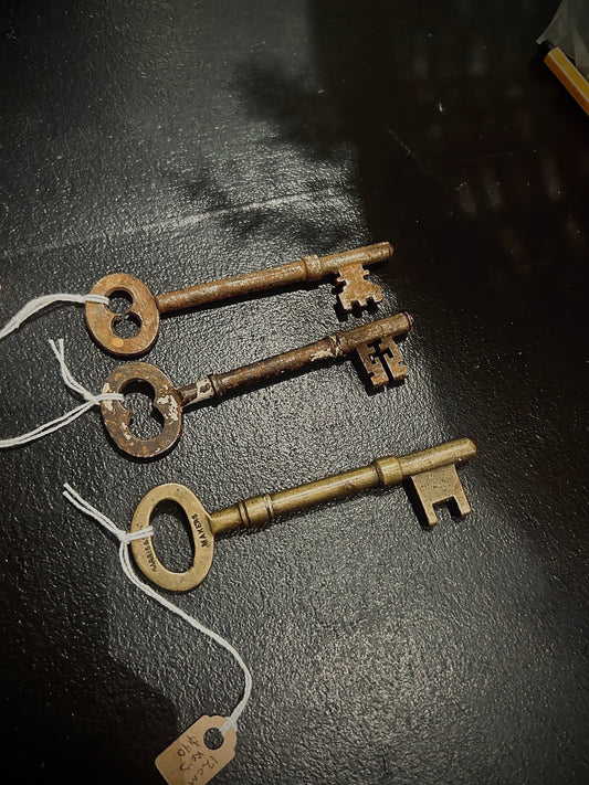 Antique Key - 12cm