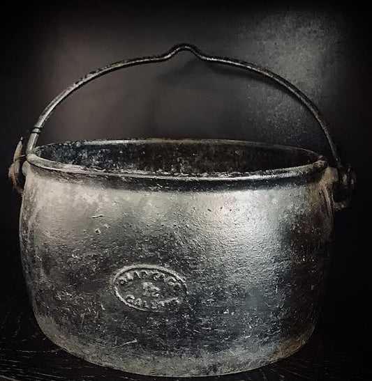 Cauldron - Oval Shaped Vintage